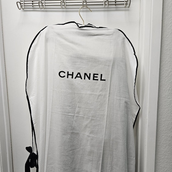 CHANEL 22N CC LOGO pants like new - Picture 2 of 6